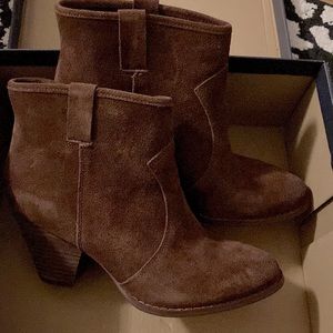Splendid Eloise Suede Booties NWB